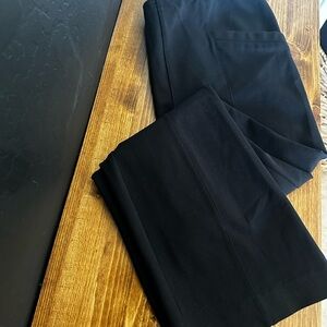 Women’s Black Liverpool Pull-on Ponte Flare Capris